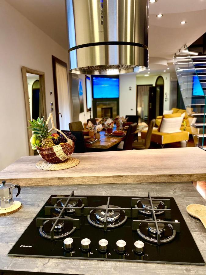 Apartament Wood Luxury House Pescara Zewnętrze zdjęcie