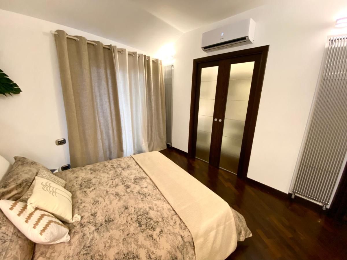 Apartament Wood Luxury House Pescara Zewnętrze zdjęcie