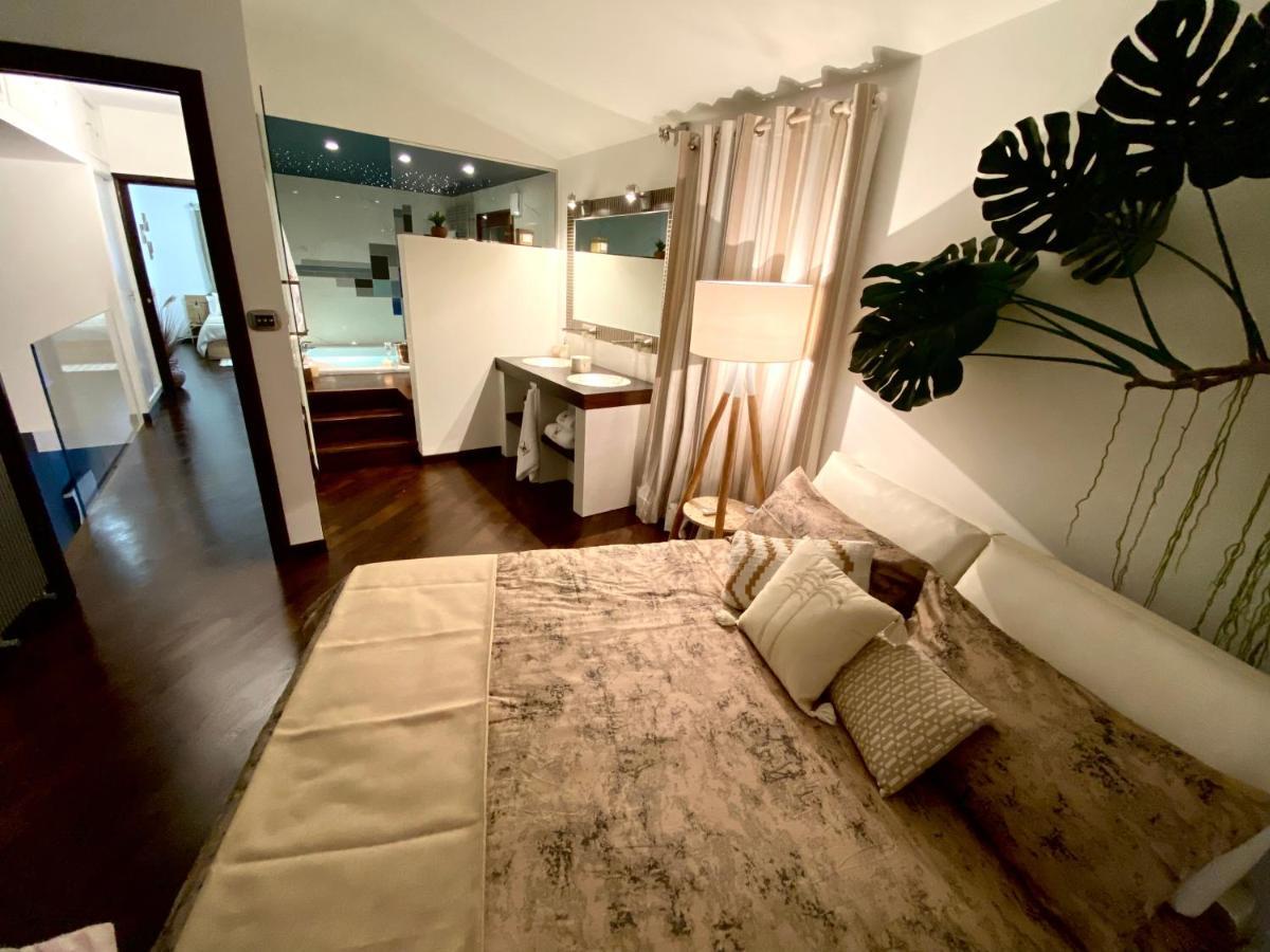 Apartament Wood Luxury House Pescara Zewnętrze zdjęcie