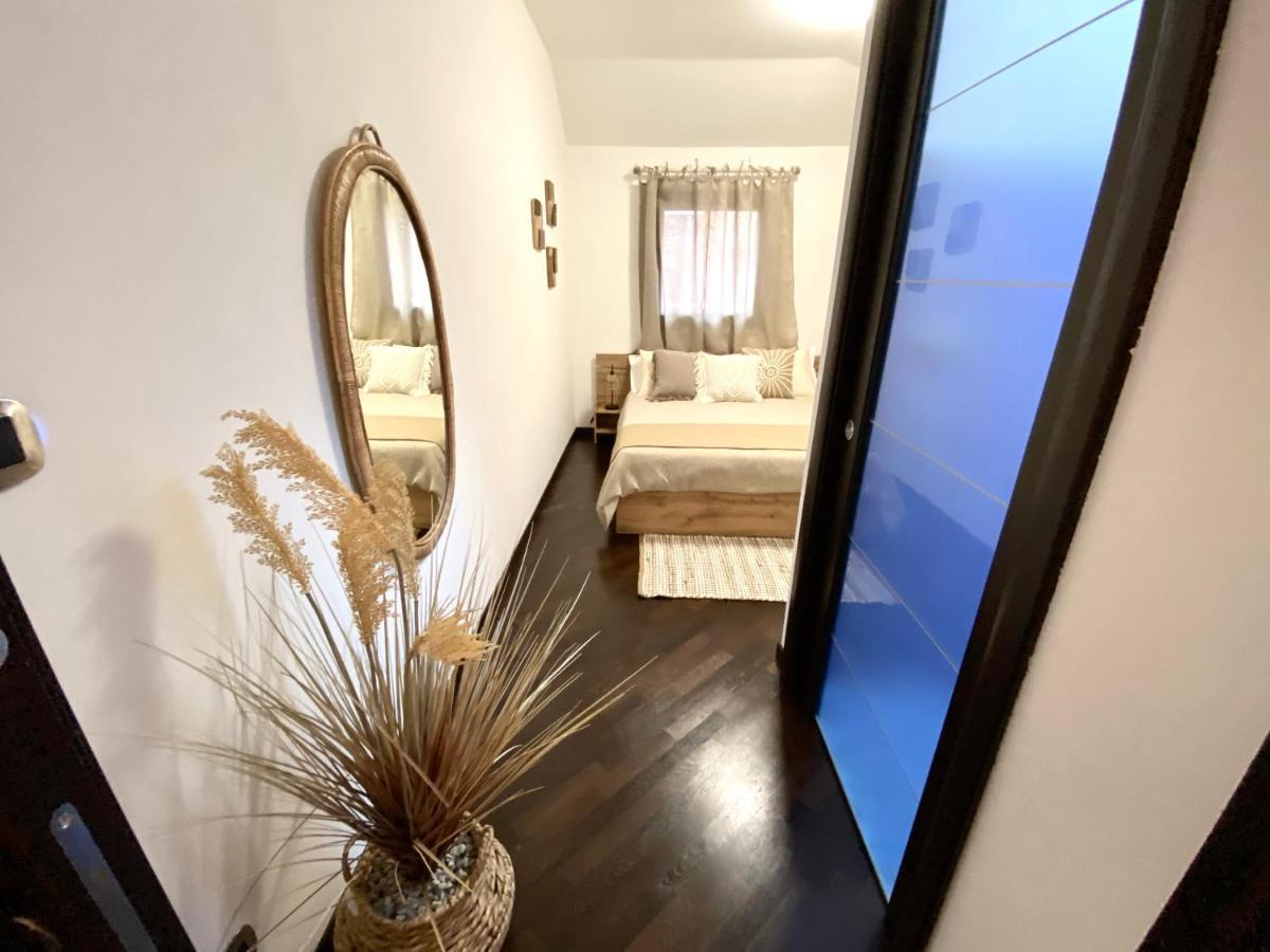 Apartament Wood Luxury House Pescara Zewnętrze zdjęcie