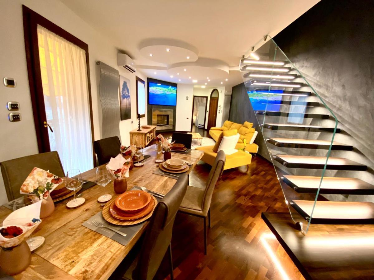 Apartament Wood Luxury House Pescara Zewnętrze zdjęcie