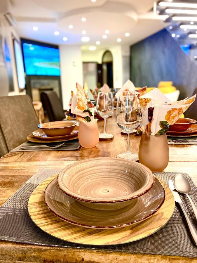 Apartament Wood Luxury House Pescara Zewnętrze zdjęcie